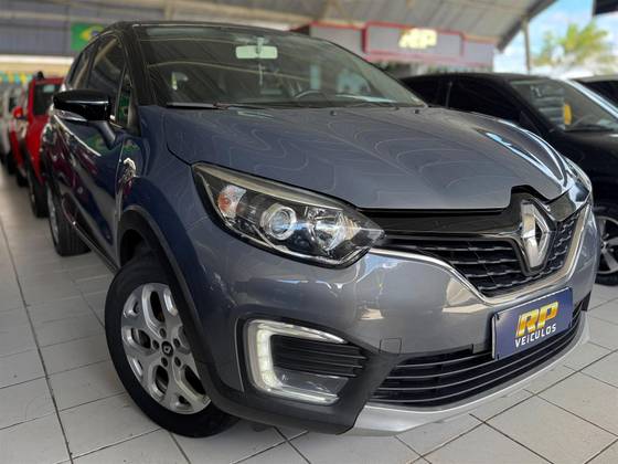 RENAULT CAPTUR 1.6 16V SCE FLEX ZEN X-TRONIC RENAULT CAPTUR 1.6 16V SCE FLEX ZEN X-TRONIC